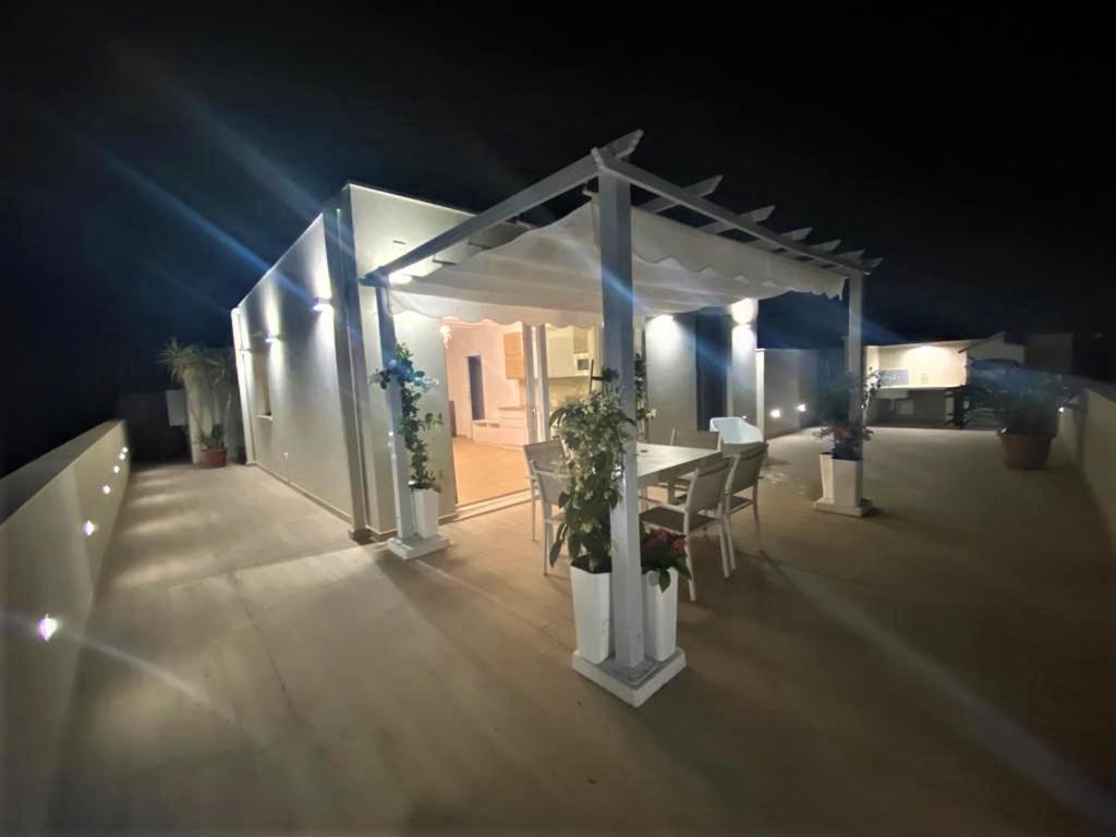 Rossini Penthouse Lägenhet Cagliari Exteriör bild